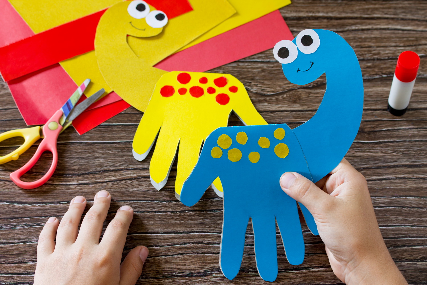 6 Unusual DIY Dinosaur Projects for Kids image