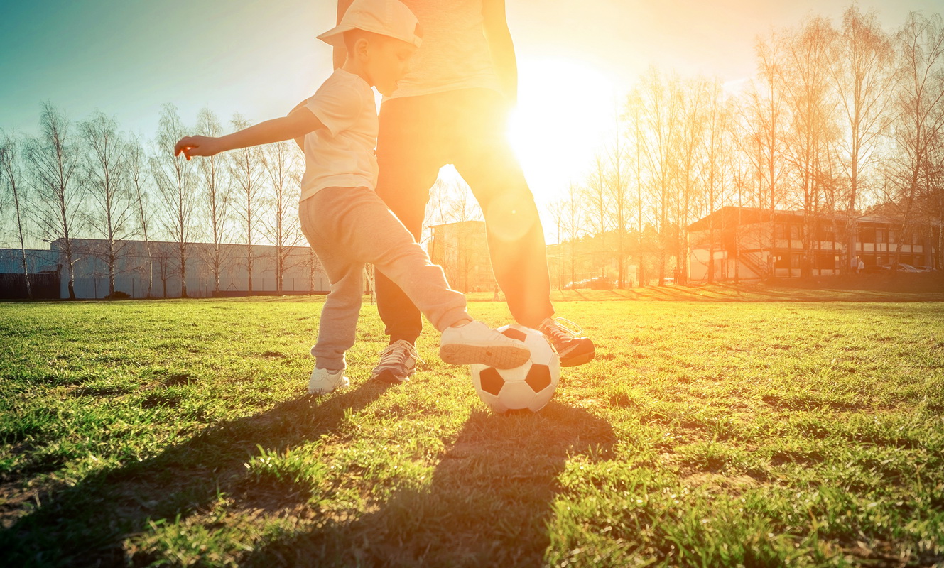 Last Summer Before School: How to Prepare Yourself and Your Kid Mentally. Tips from a Psychologist image