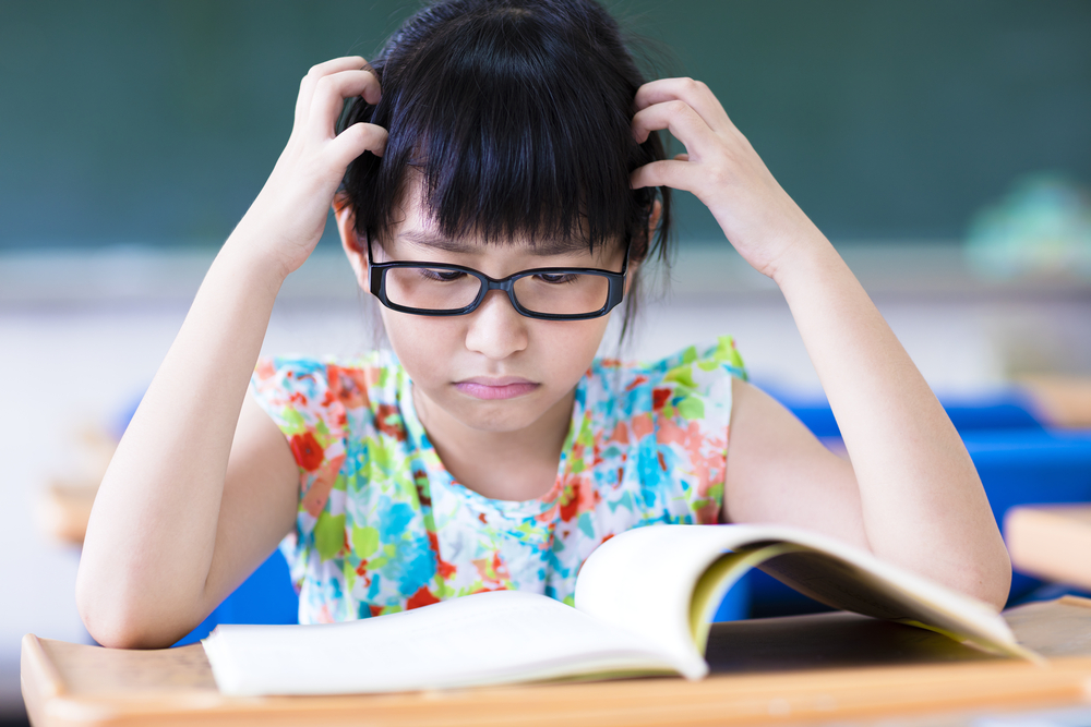 5 Ways to Determine If Your Child May Have a Reading Disability and How to Help image