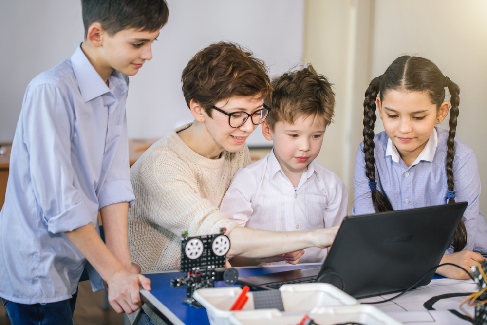 children study coding