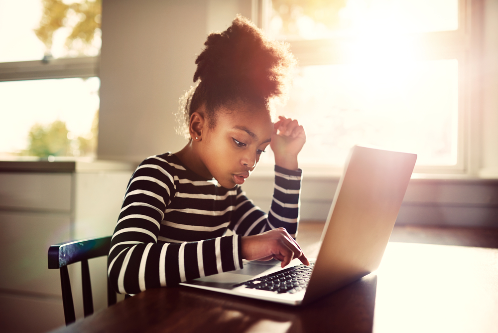 girl working on laptop