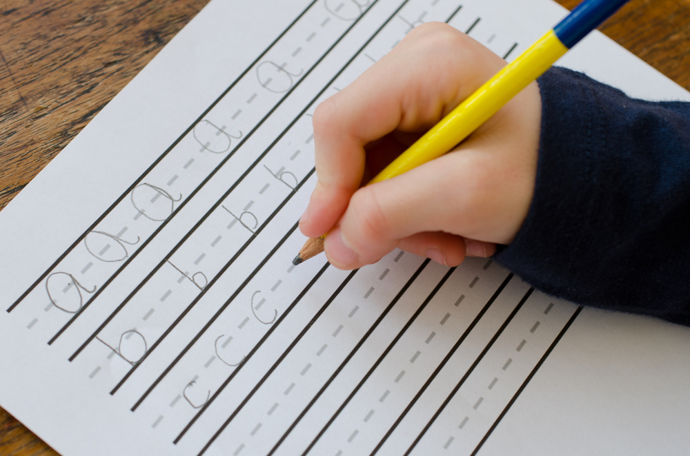 Tips for Parents on How to Improve Handwriting During Remote Learning image