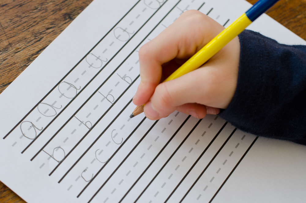 Tips to Improve Handwriting Skills: Exercises, Fine Motor Skills,  Strategies & Activities for Kids