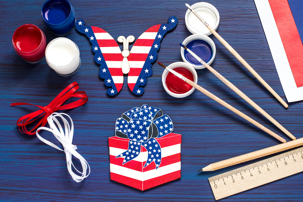 Blog post Festive Fourth of July Crafts for Kids main image